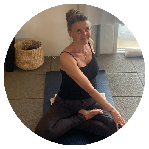 Helle-profilbillede-house-of-yoga